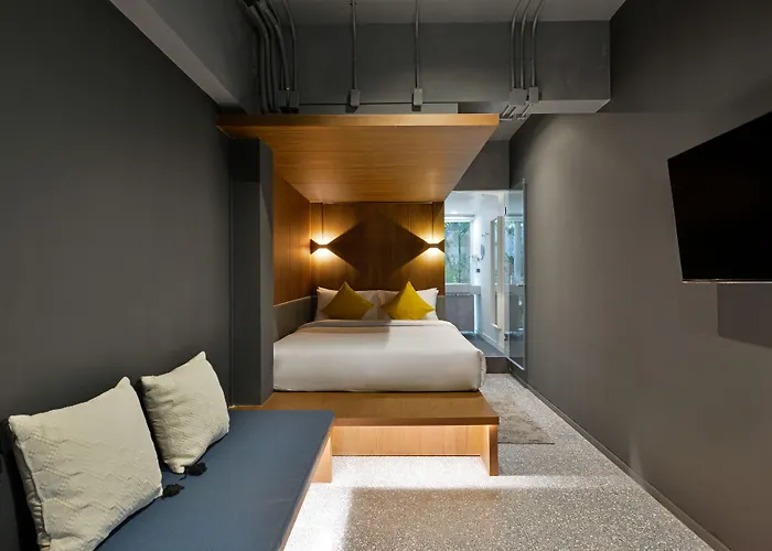 Tiang Capsule Bangkok